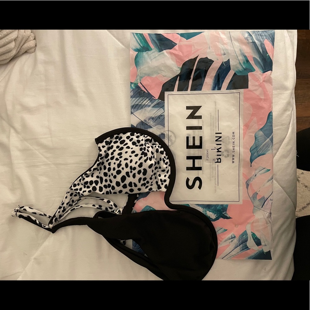 Underwire bathing suit top